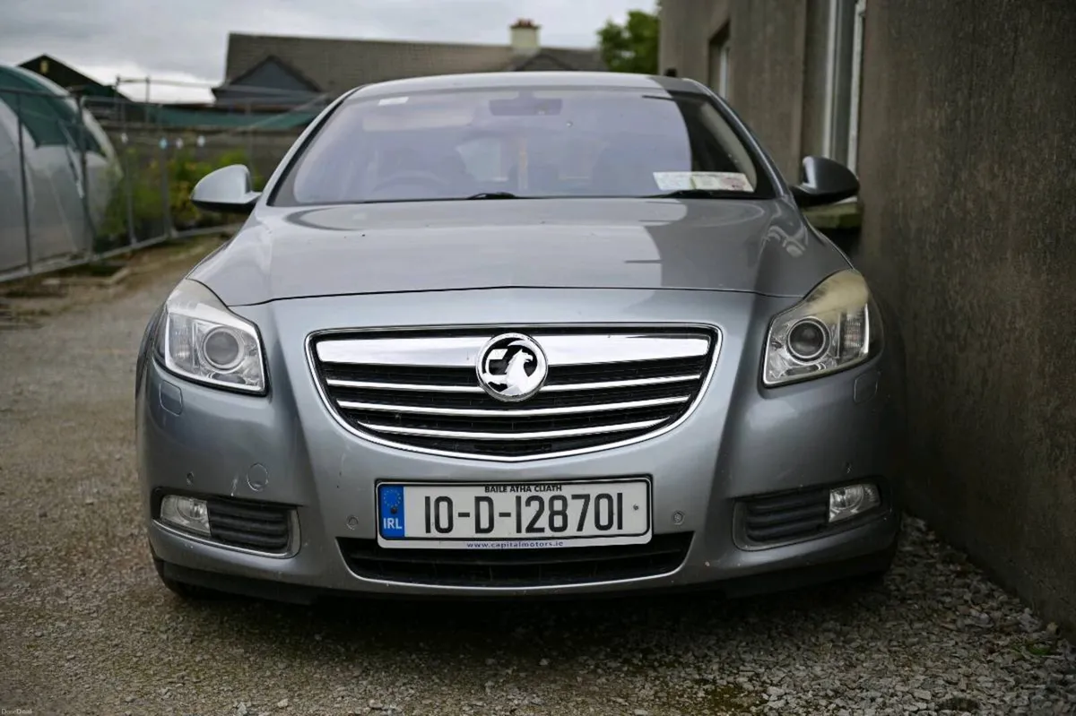 Vauxhall Insignia 2010 - Image 1