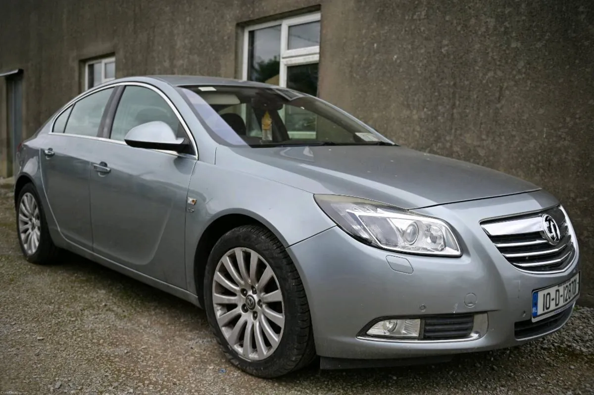 Vauxhall Insignia 2010 - Image 3