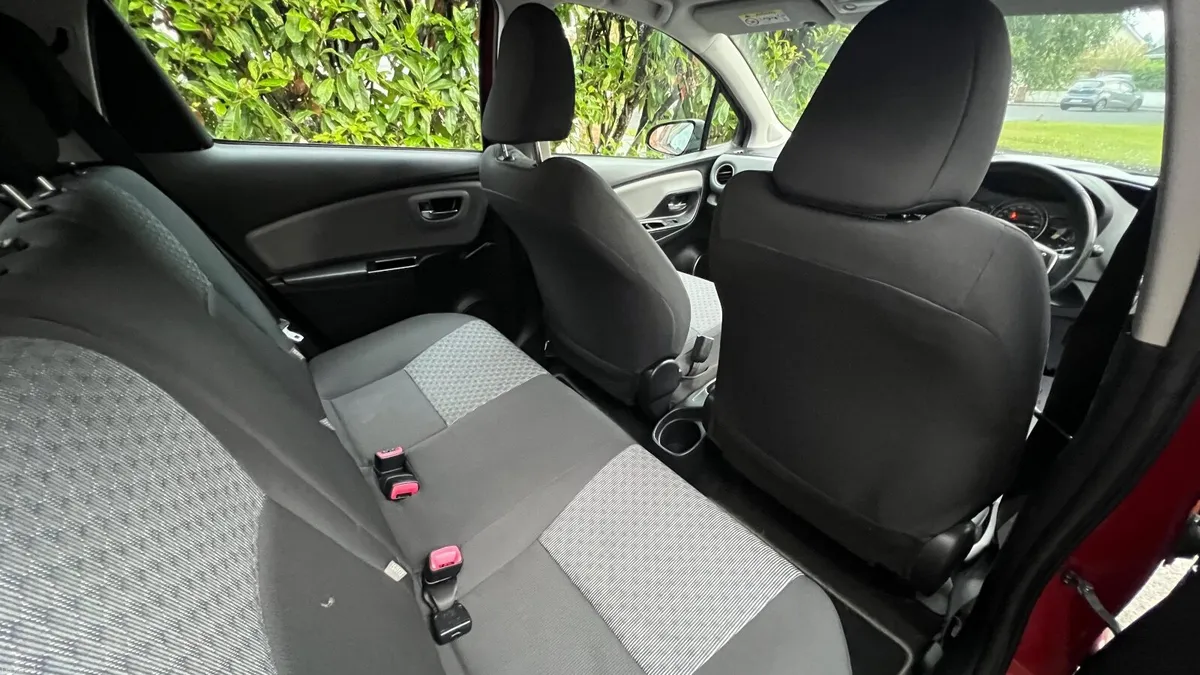 Toyota Yaris 2015 - 1.0 L Manual - Image 4