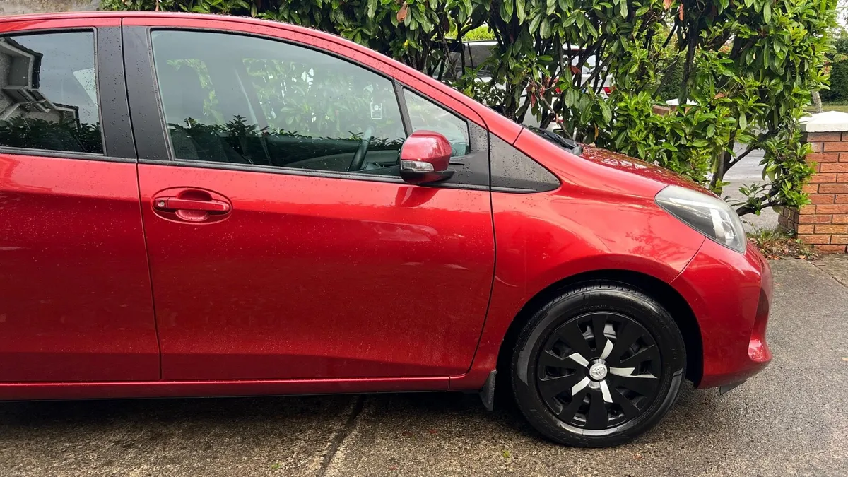 Toyota Yaris 2015 - 1.0 L Manual - Image 6