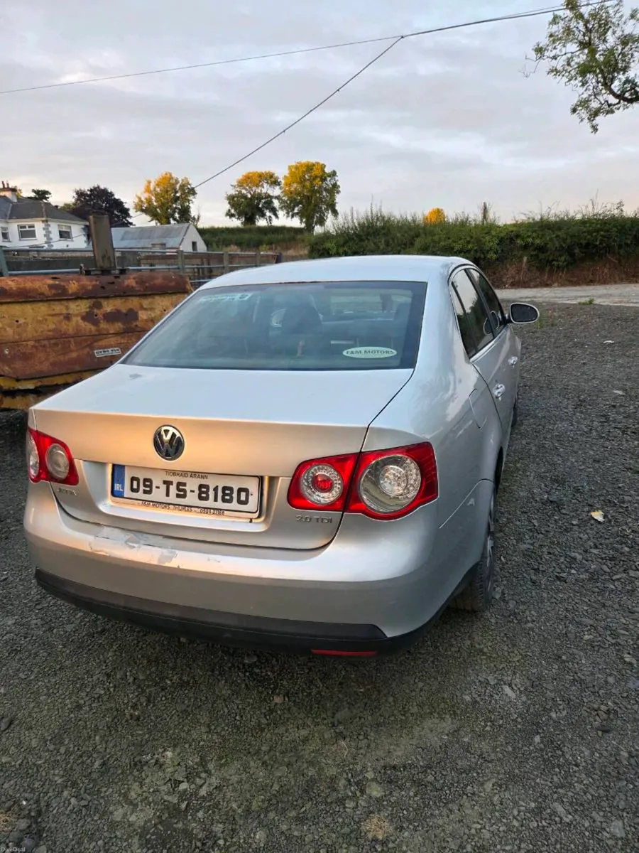 Jetta 2.0L - Image 6