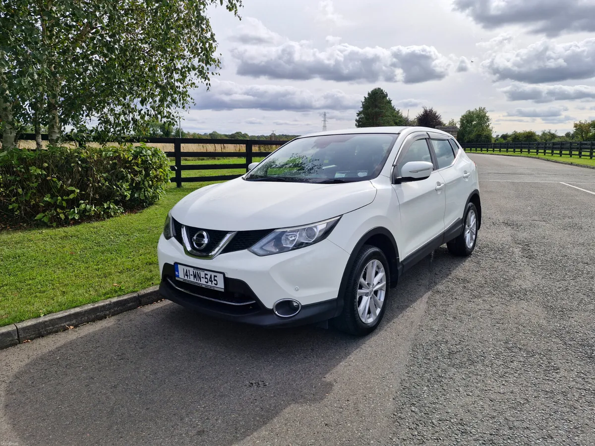 Nissan Qashqai Diesel (NCT TESTED AND TAXED)!!! - Image 2