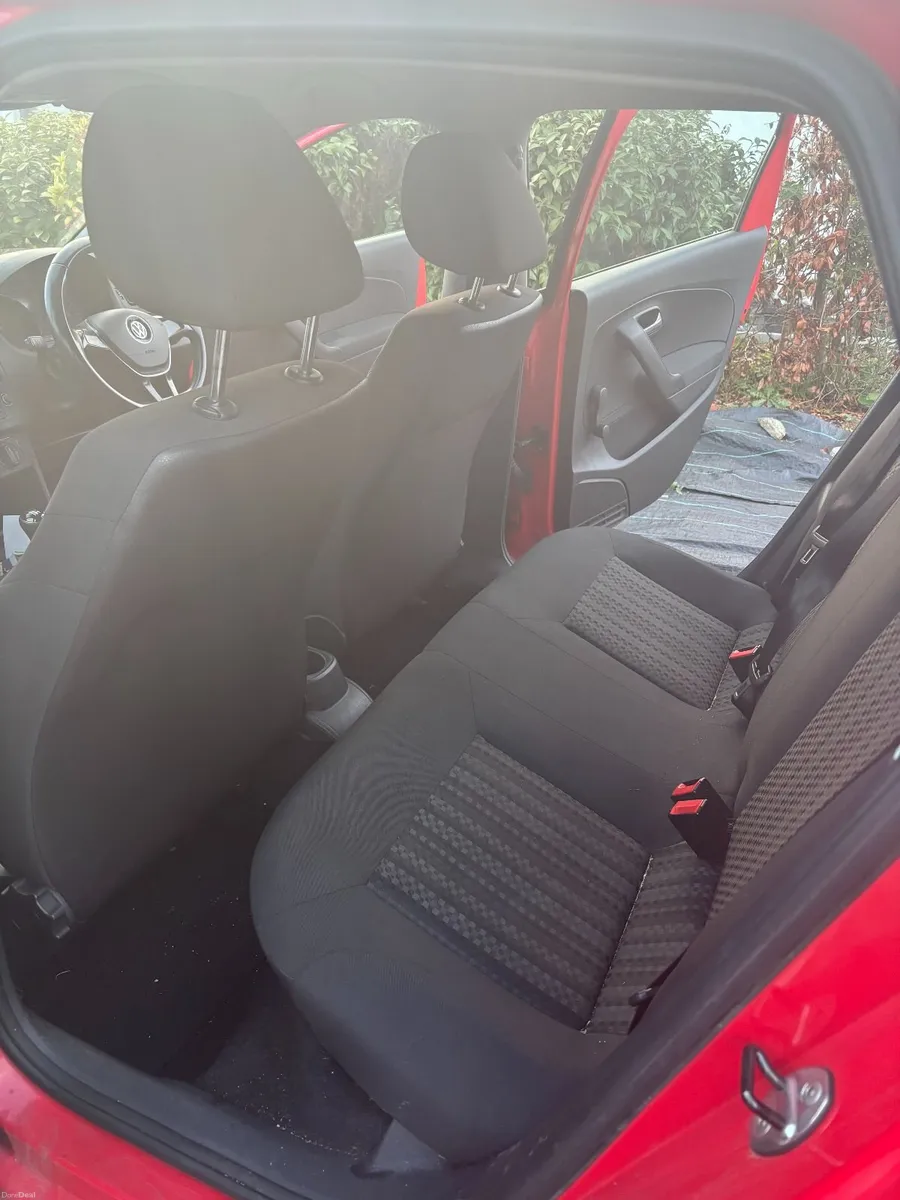 Volkswagen Polo 2015 - Image 3