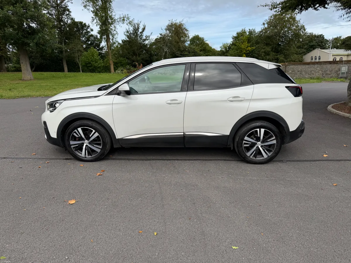 Peugeot 3008 2020 - Image 3