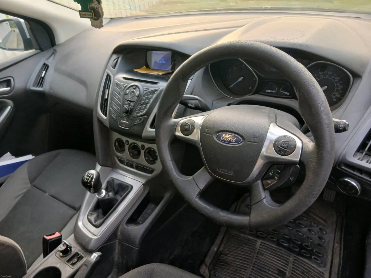 Ford Focus 2012 - Image 4