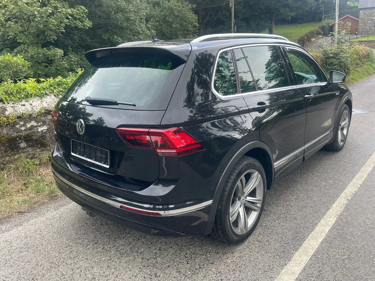 Volkswagen Tiguan 2.0 TDI R-Line - Image 3