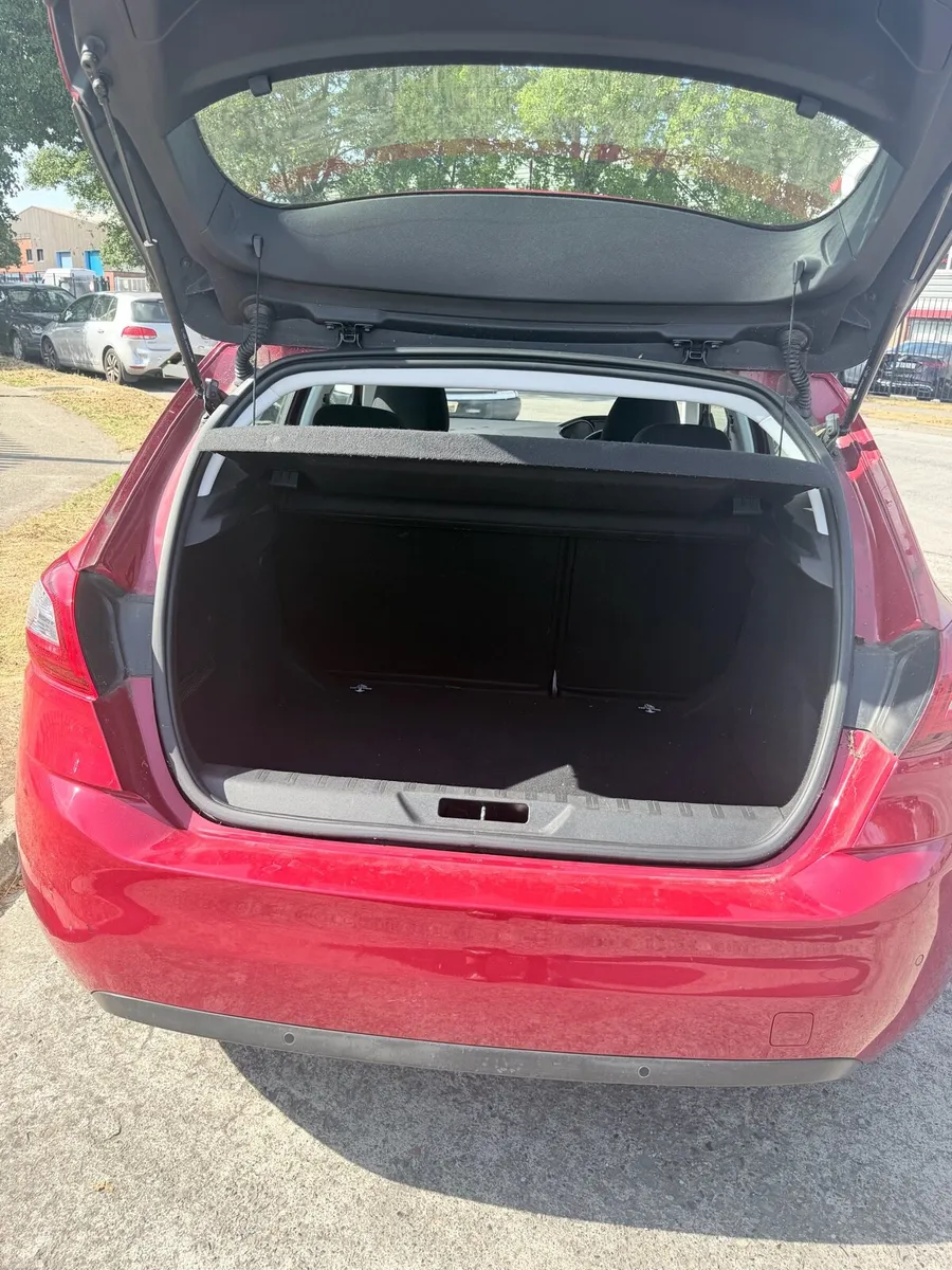 2017 Peugeot 308 Active 1.2 Petrol - Image 6