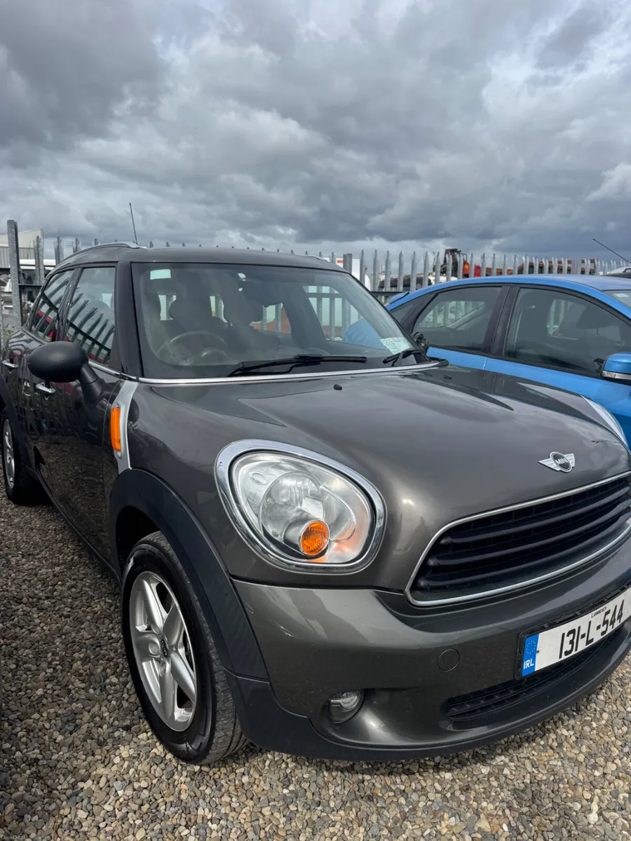 Mini One 2013 diesel - Image 1