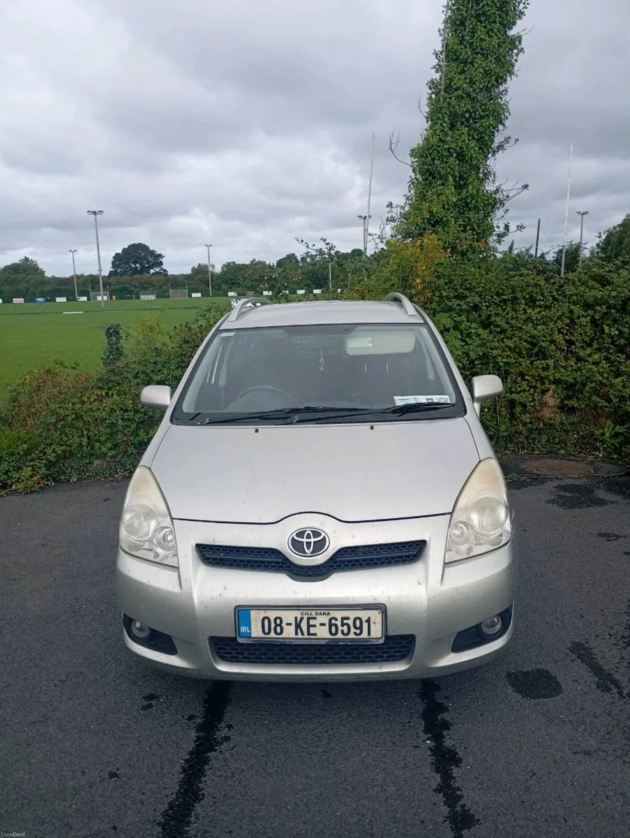 Toyota corolla verso - Image 1