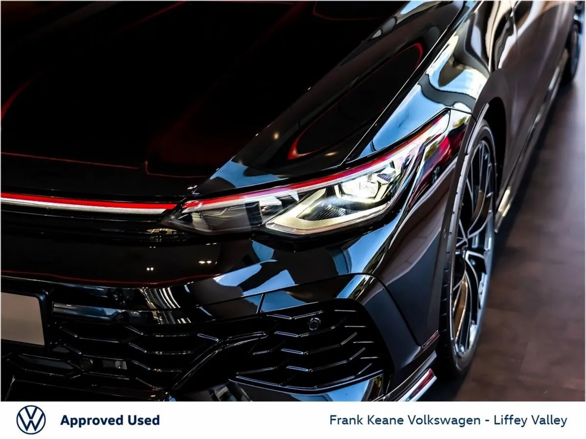 Volkswagen Golf *NEW* GTI EDITION 50 2.0 TSI 325HP - Image 4