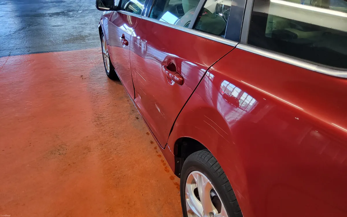 Volvo V60 2014 - Image 5