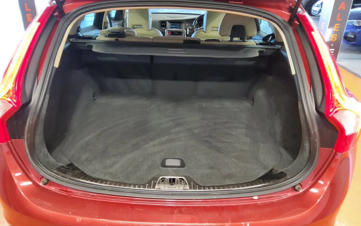 Volvo V60 2014 - Image 3