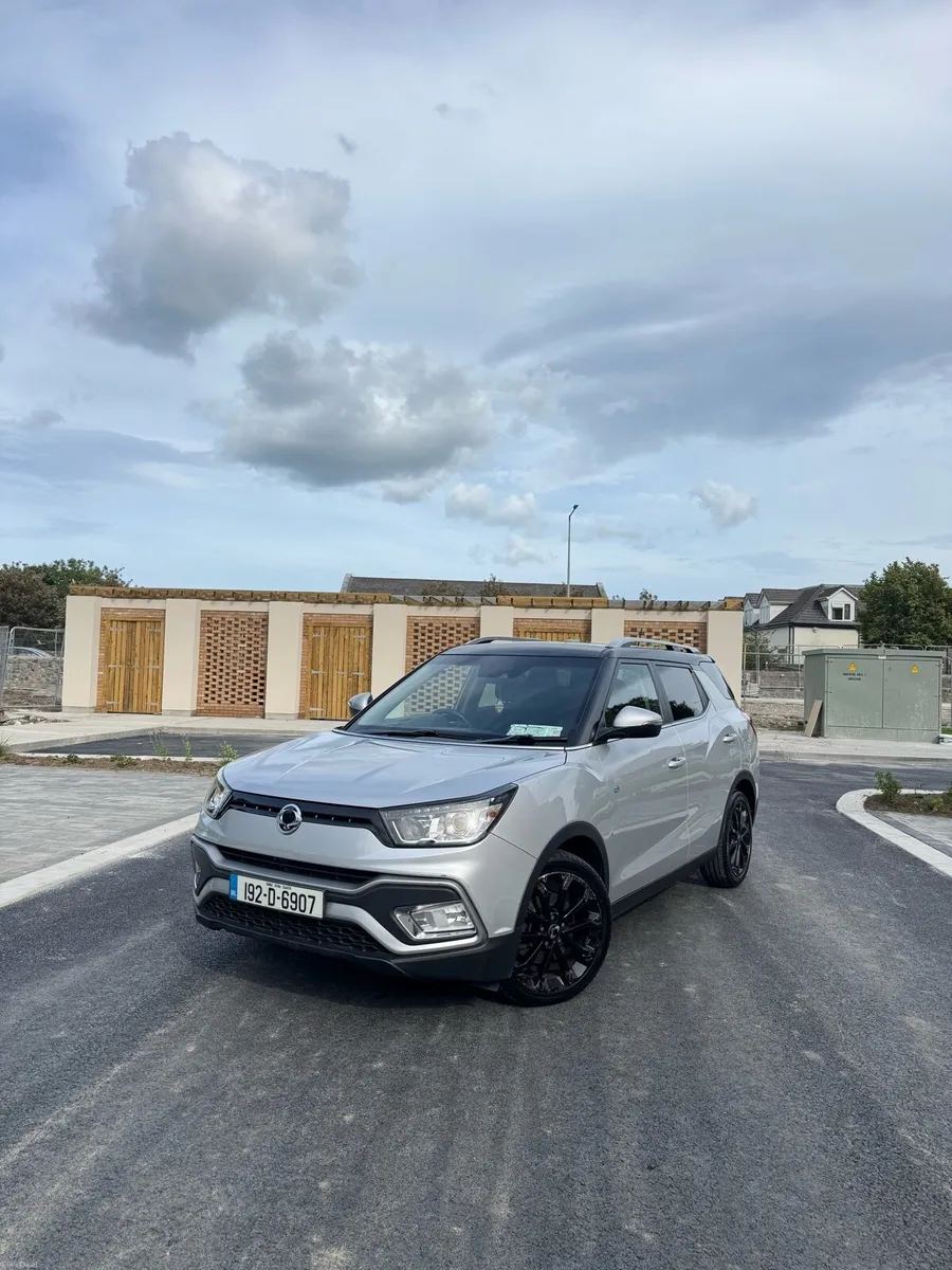 2019 SsangYong Tivoli 2WD | High Spec |Only 31k km - Image 2
