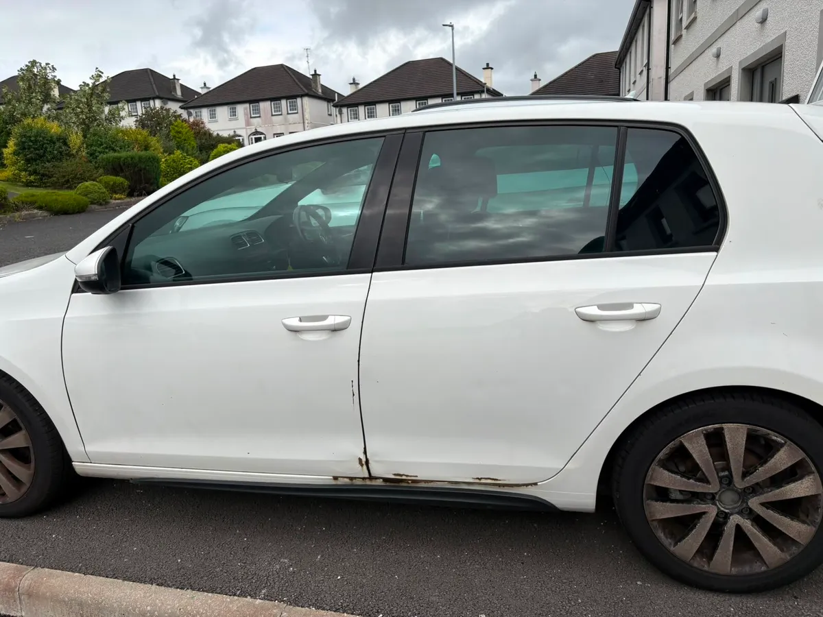 2011 VW Golf GTD - Image 3