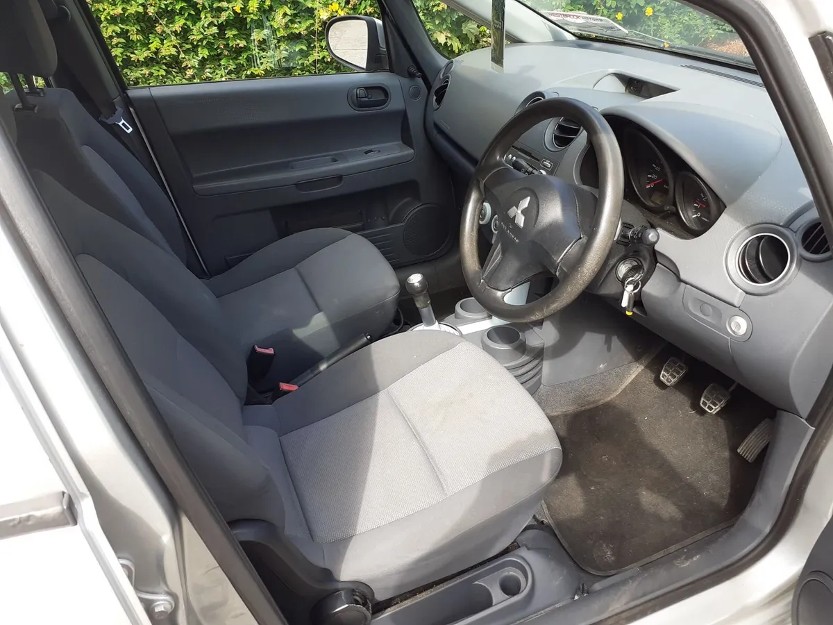 Mitsubishi Colt 2005 1.1 Nct 03/27 - Image 2