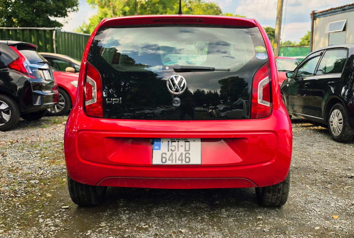 Volkswagen up! 2015 - Image 2