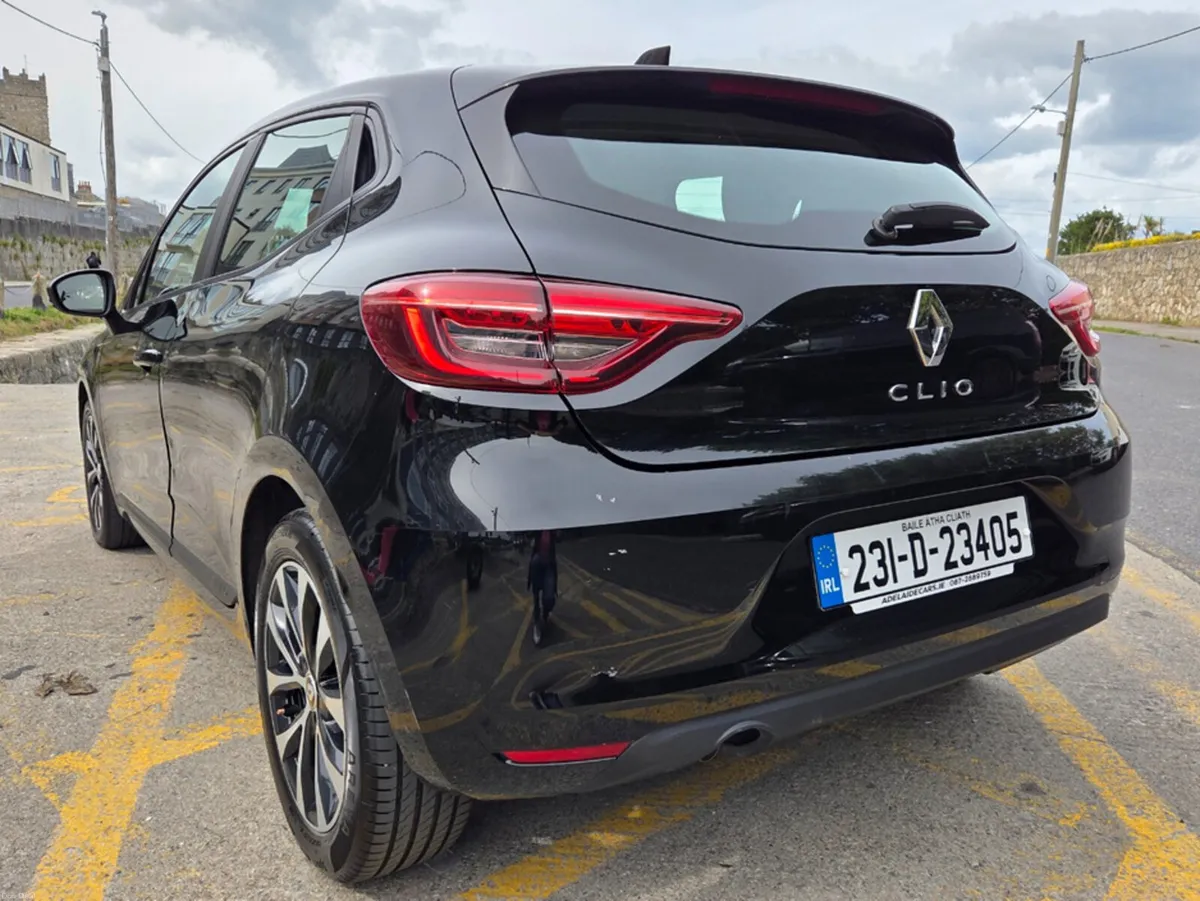 Renault Clio EQUILIBRE TCE 90 MY22.5 5 5DR - Image 4
