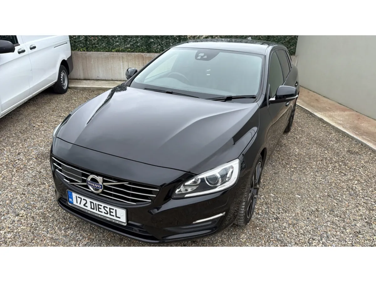 Volvo V60 D4 auto - Image 3