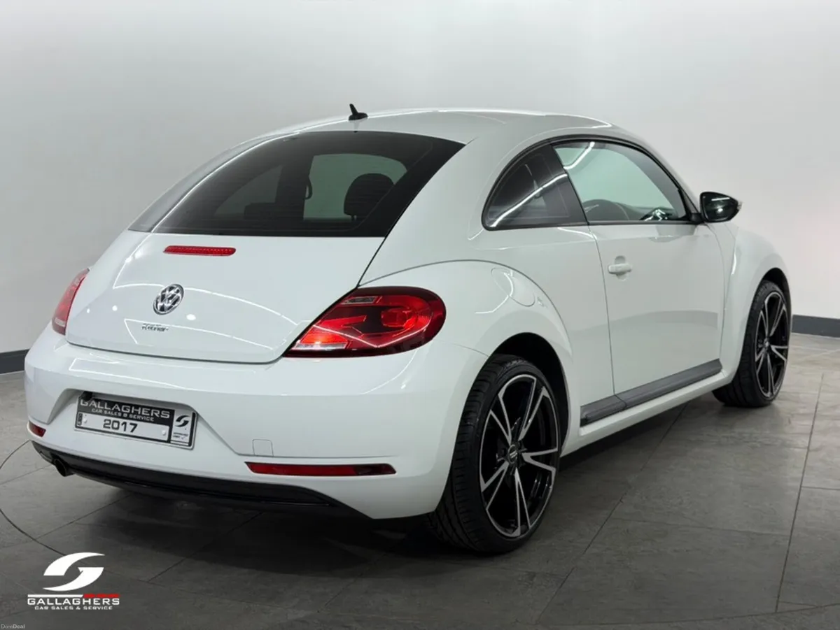 Volkswagen Beetle 1.2 PETROL DSG AUTOMATIC - Image 4