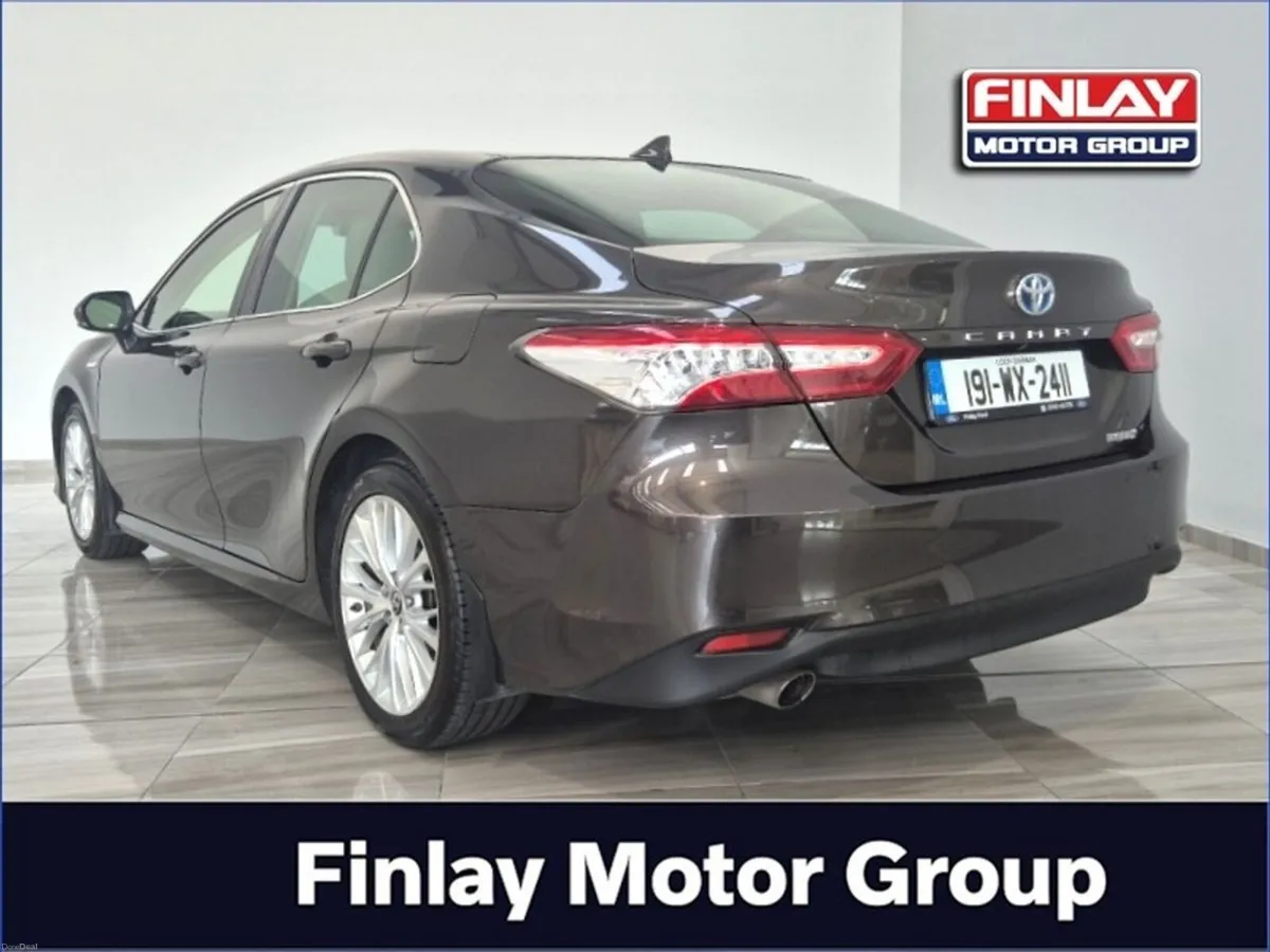 Toyota Camry 2.5 Camry Hybrid Platinum-  IRISH CAR - Image 3