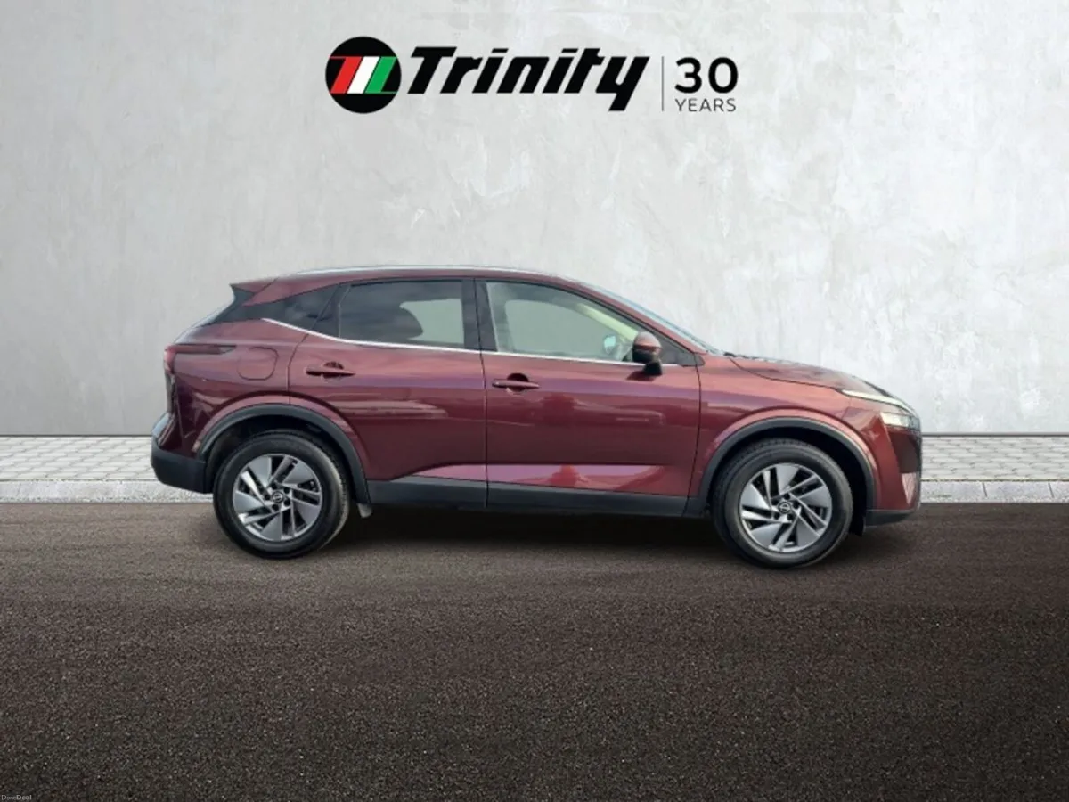Nissan Qashqai 1.3 PET MILD HYBRID SV ** TRINITY M - Image 5
