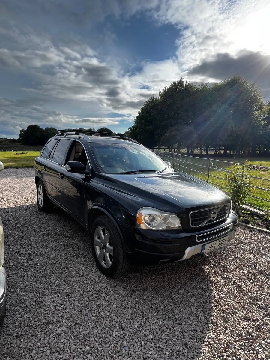 Volvo XC90 2014 - Image 1