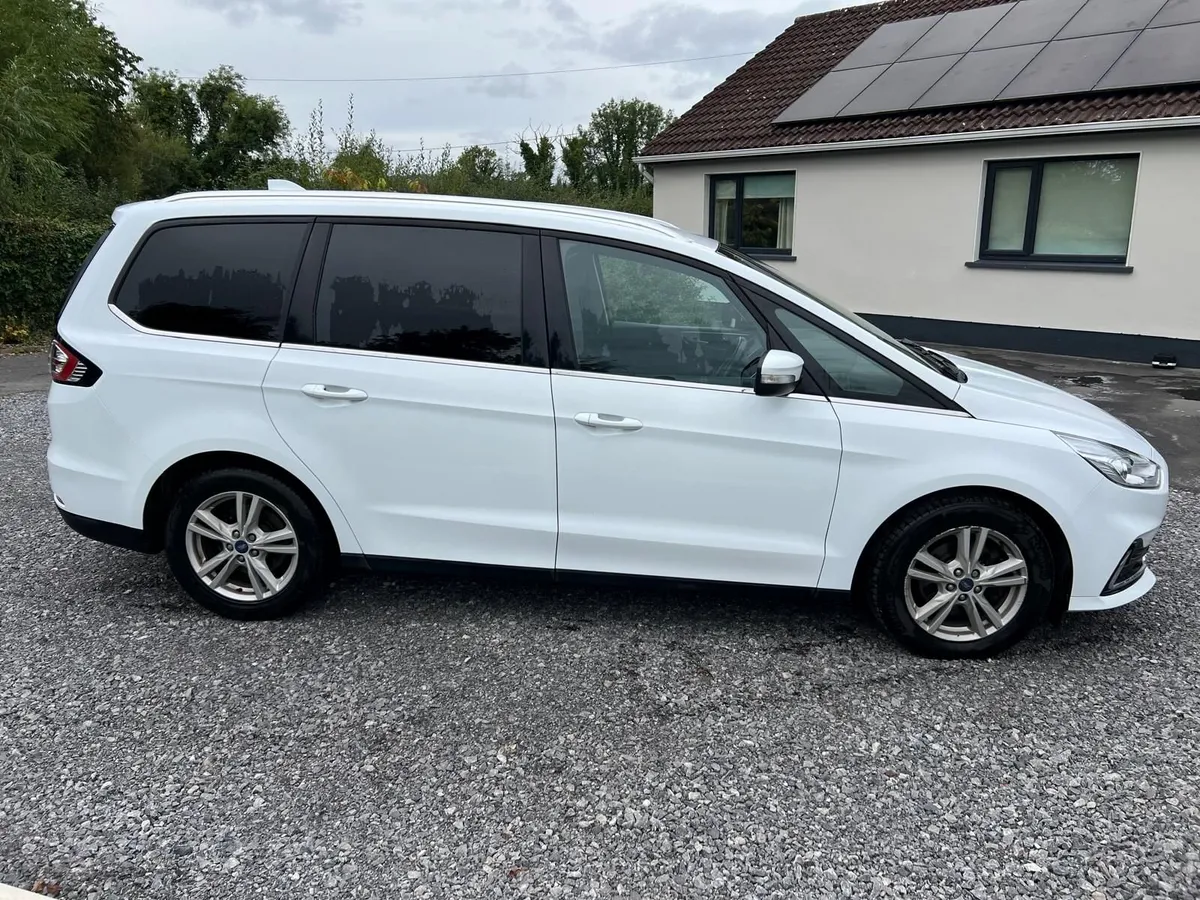 Ford Galaxy 2021 - Image 2
