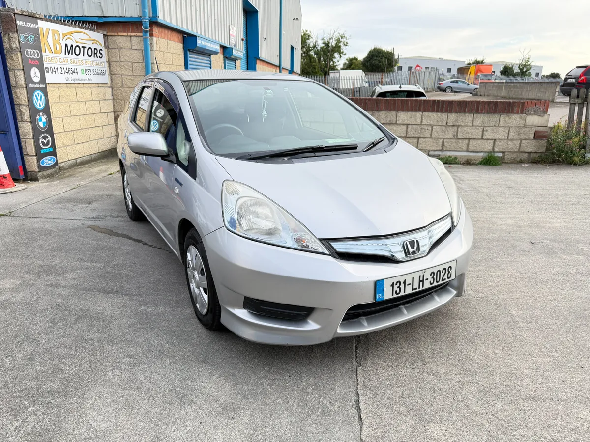 2013,Honda FIT SHUTTLE 5DR Automatic,New NCT - Image 3