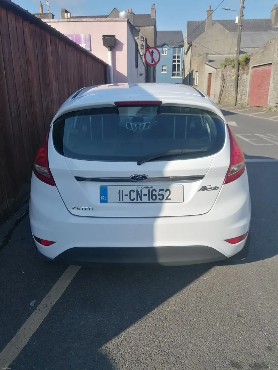 Ford Fiesta 2011 - Image 5