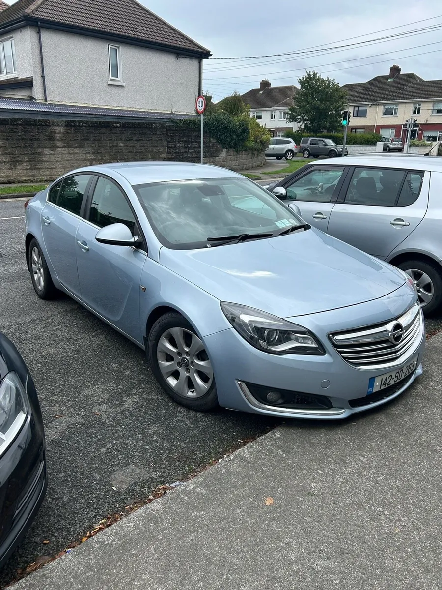Opel Insignia 2.0CDTI - Image 1