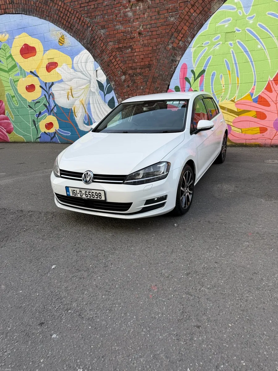 2016 VW Golf 1.4 TSI HIGHLINE - Image 1