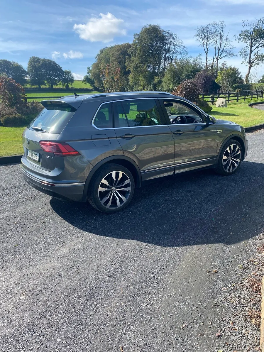 Volkswagen Tiguan - Image 2
