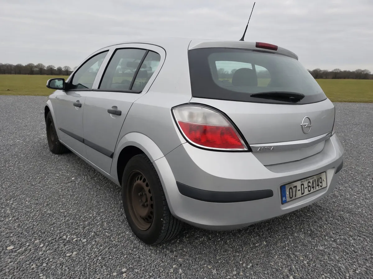 2007 Opel Astra 1.4 petrol - Irish car - Image 3