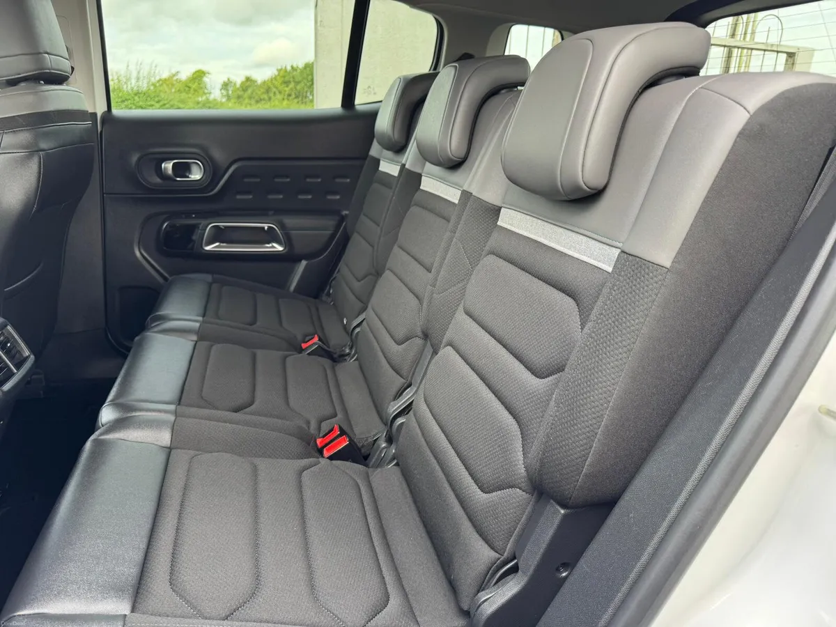 Citroen C5 Aircross Feel Pack 2023 - Image 6