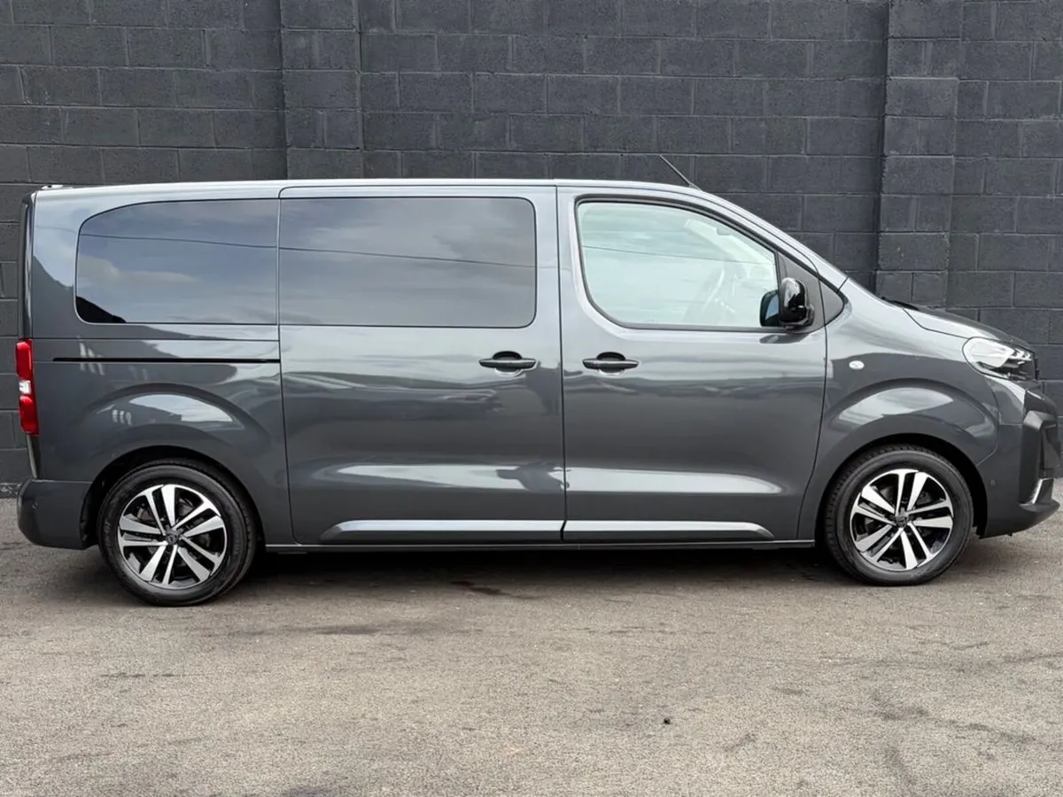 Peugeot Traveller E-Traveller Allure 7 Seat 5DR Au - Image 4