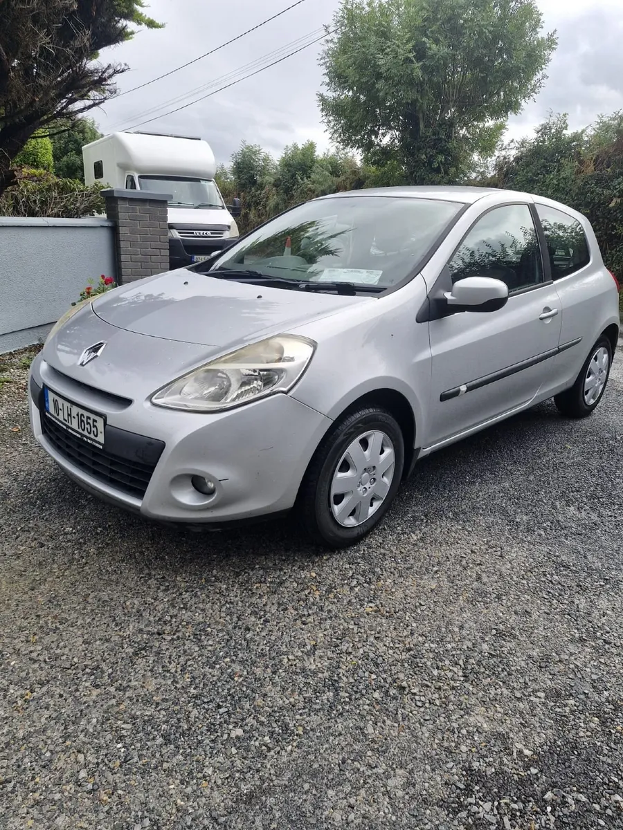 Renault Clio 2010 - Image 6