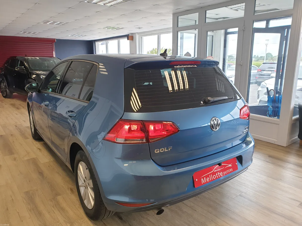 2017 VOLKSWAGEN GOLF 1.2 PETROL AUTO LOW KLMS - Image 2