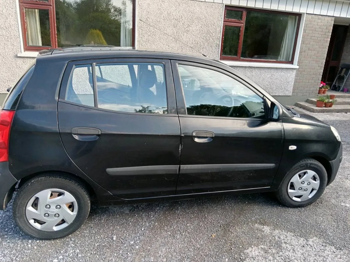 Car - Image 5