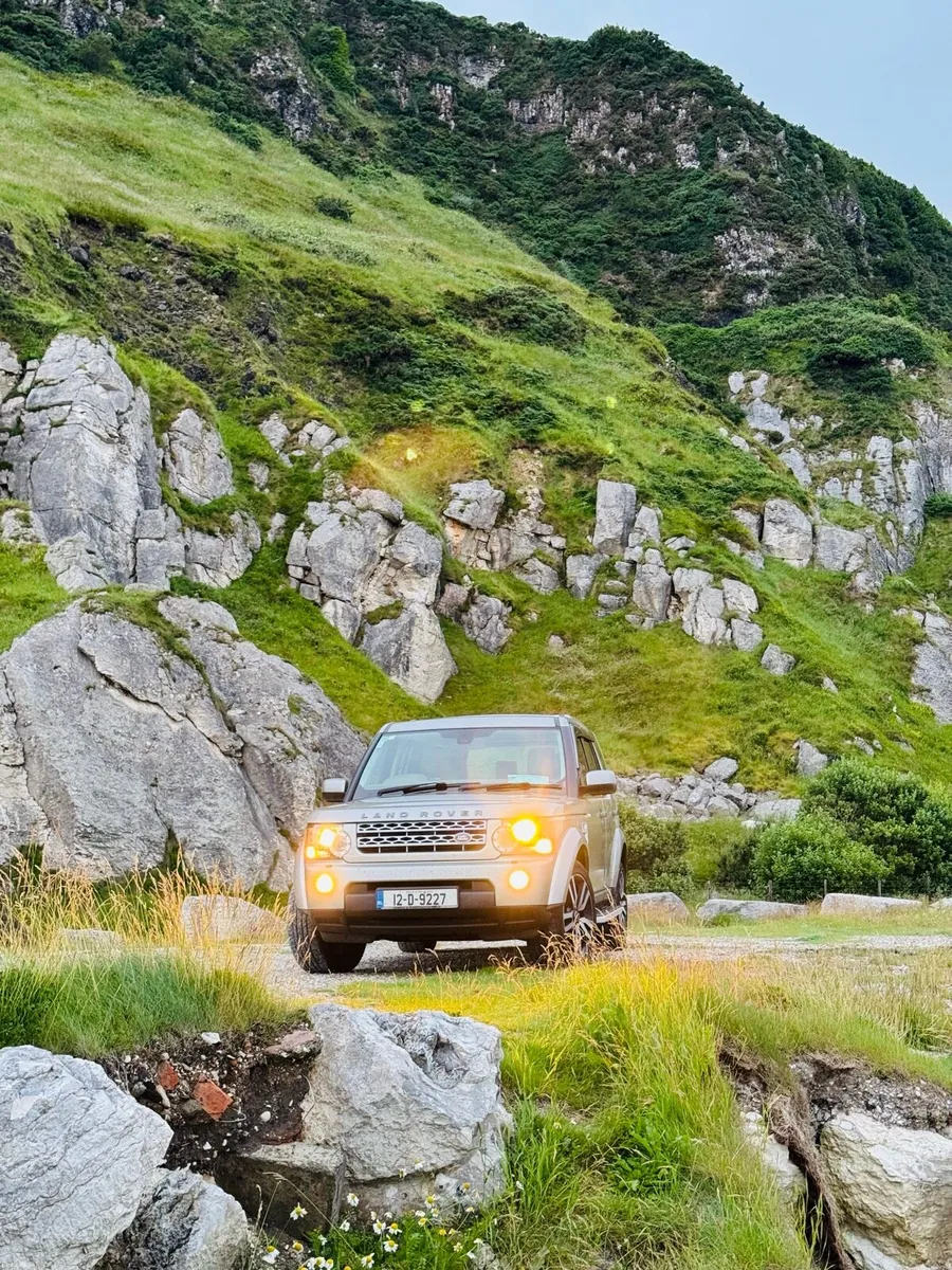 Land Rover discovery 4 - Image 3