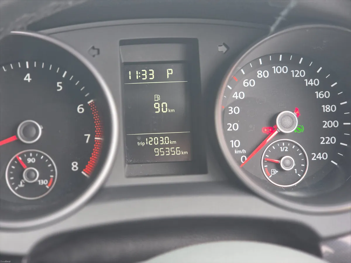 2012 VOLKSWAGEN GOLF 1.2 AUTO - Image 3