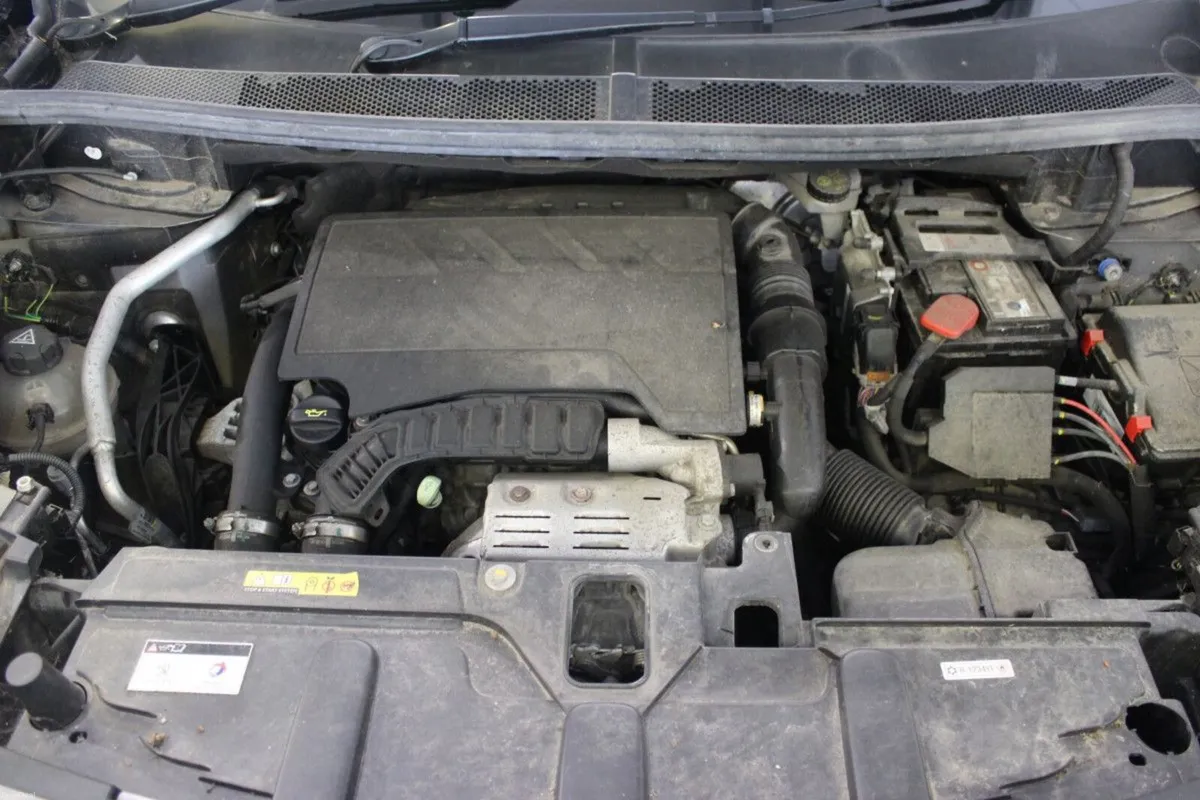 Peugeot 3008 1.2 PureTech 130bhp Active - TENDER 4 - Image 6