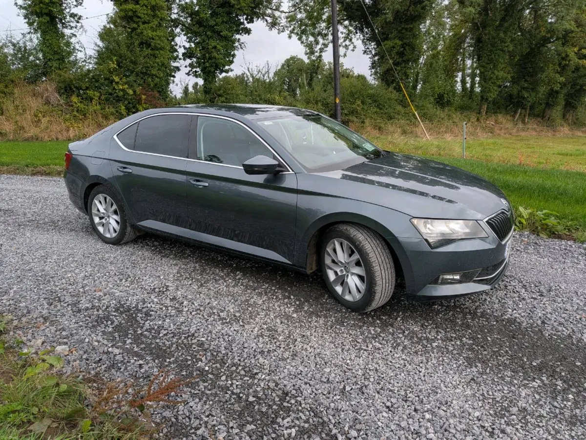 Skoda Superb - Image 3