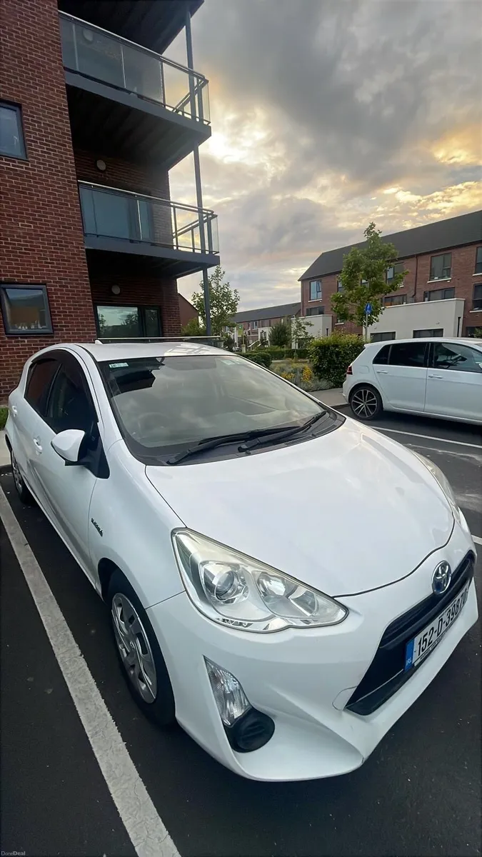 Toyota Aqua Hybrid Excellent condition New Arrival - Image 6