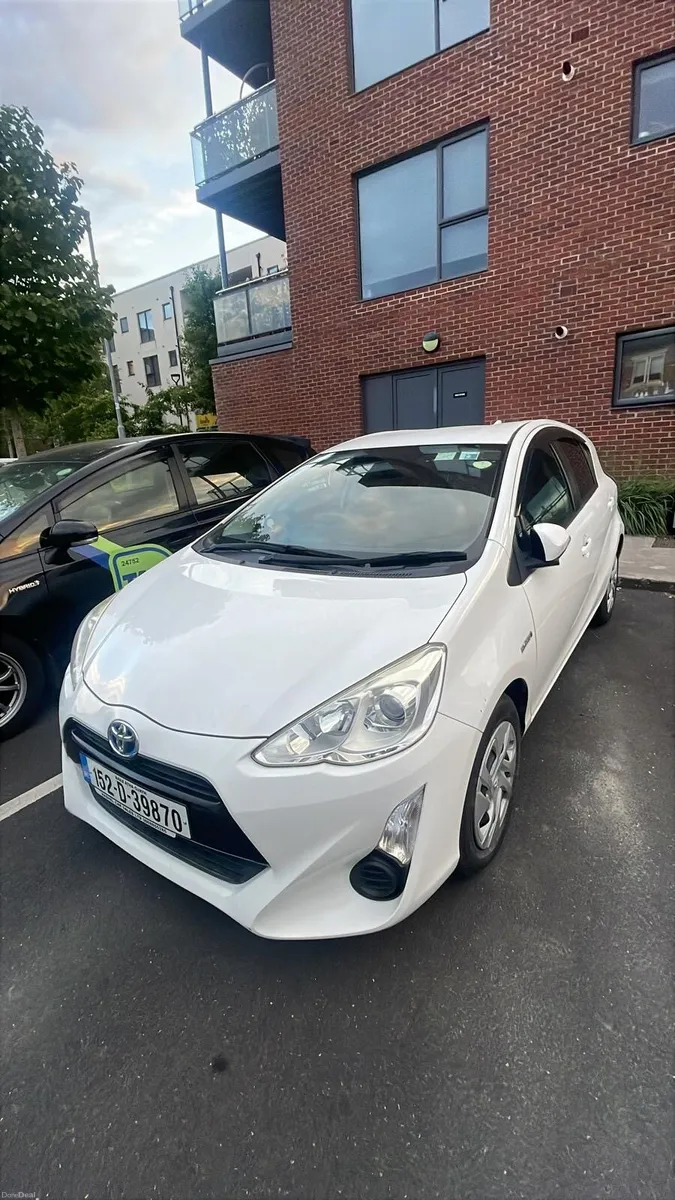 Toyota Aqua Hybrid Excellent condition New Arrival - Image 2