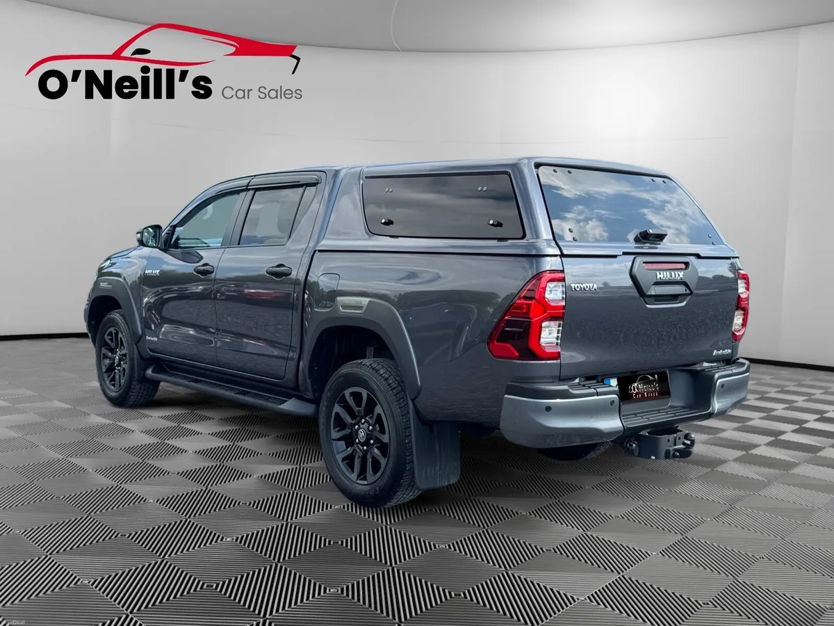 Toyota Hilux 2.8 INVINCIBLE AUTO 4DR NO VAT!!#446 - Image 5