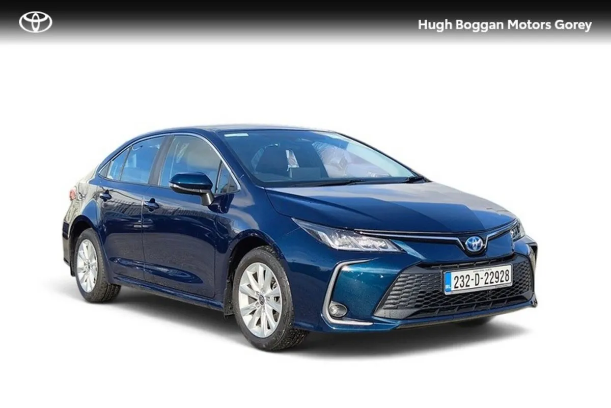 Toyota Corolla LUNA SALOON 4DR AUTO - Image 1