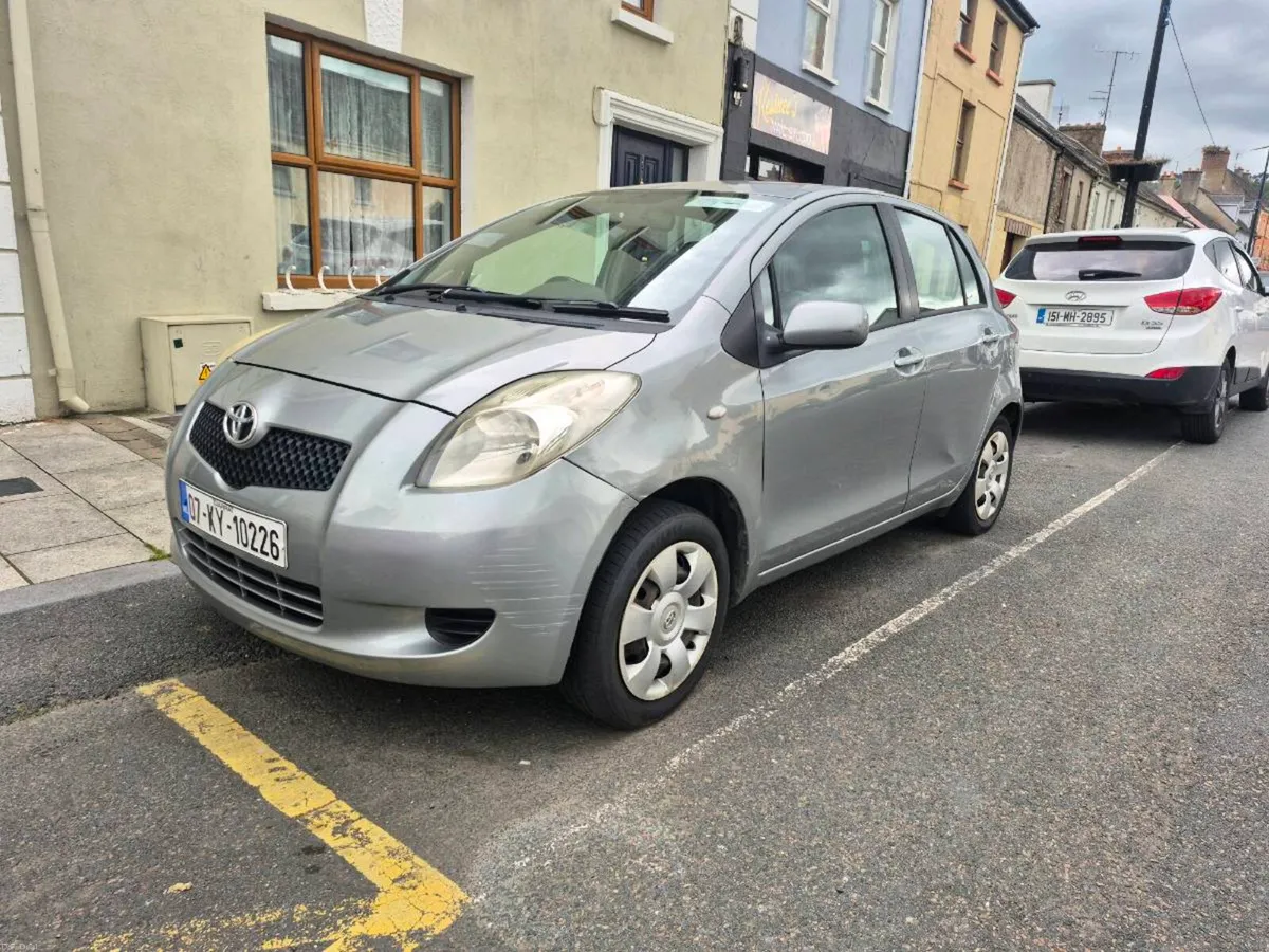 Yaris - Image 6