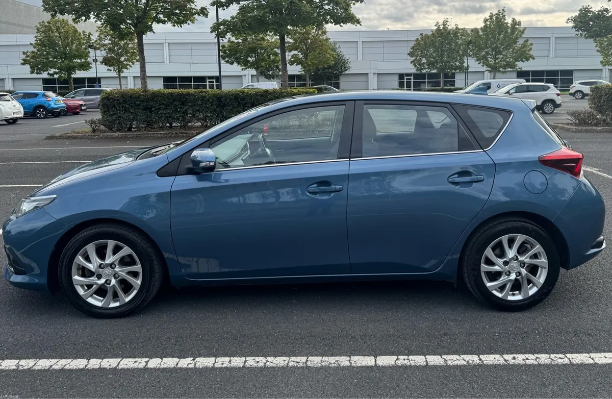 TOYOTA AURIS “95.000KM” 1.6 D-4D Icon - 110HP - Image 6