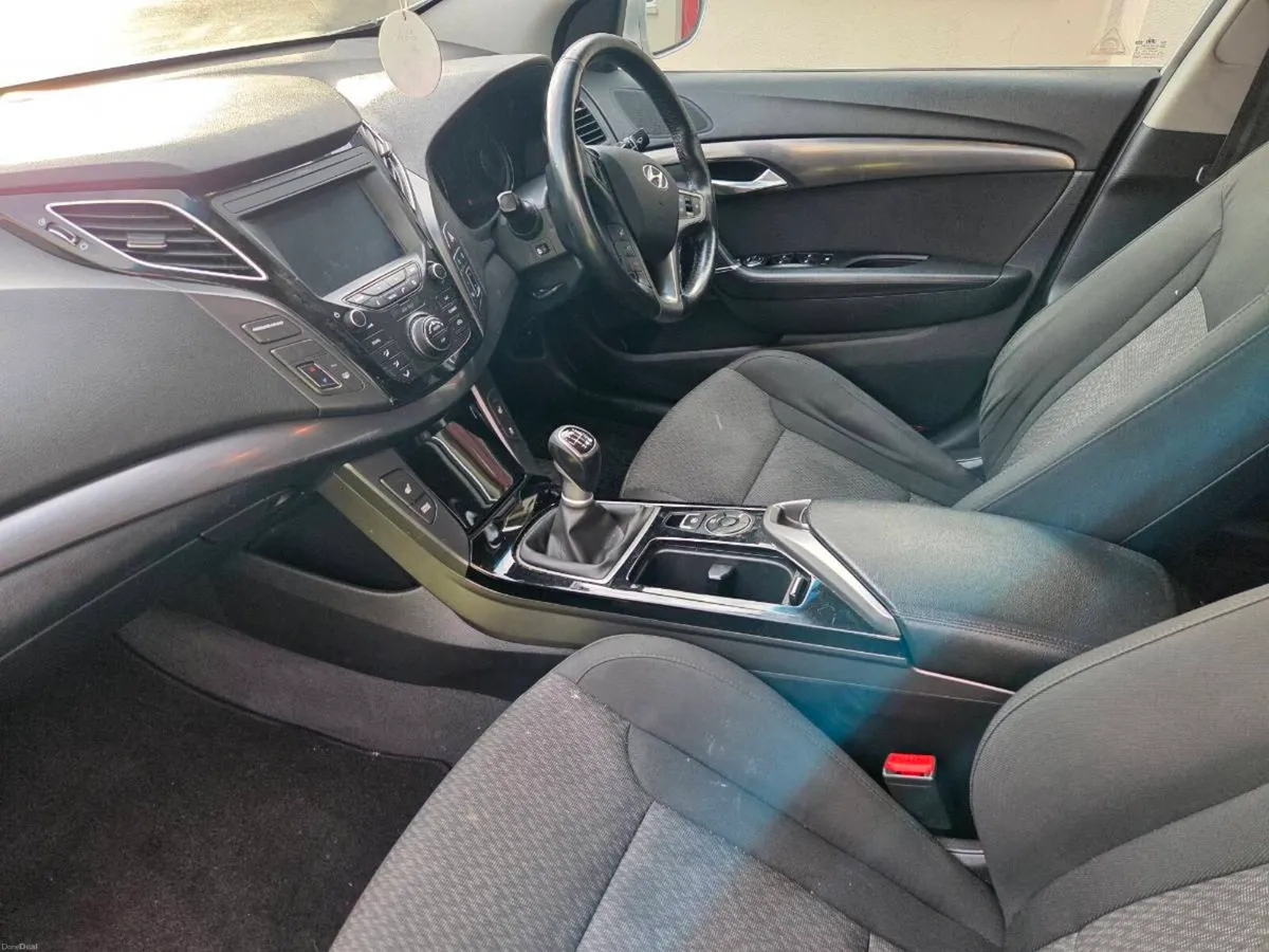 2017 Hyundai I40 Diesel - Image 4