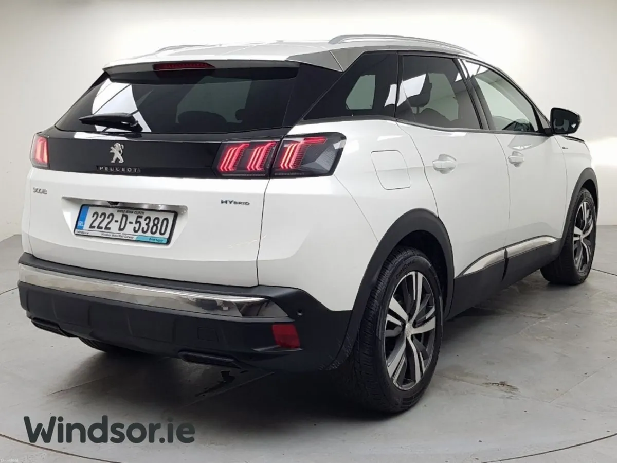 Peugeot 3008 HYBRID2 PHEV 225bhp Allure - Image 2
